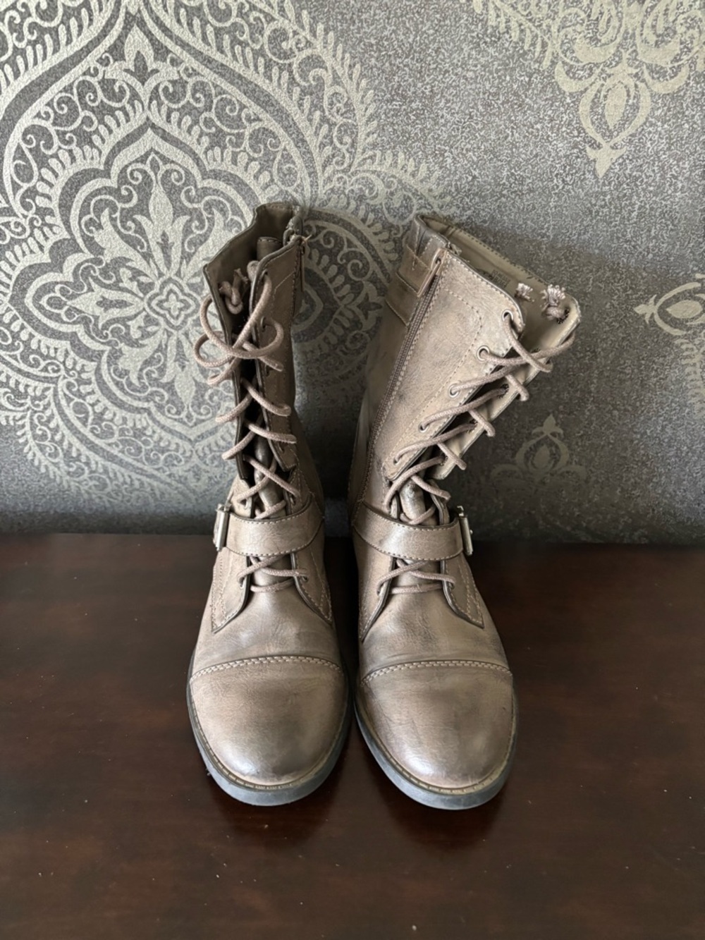 Women’s Lace-Up Combat Boots in Taupe